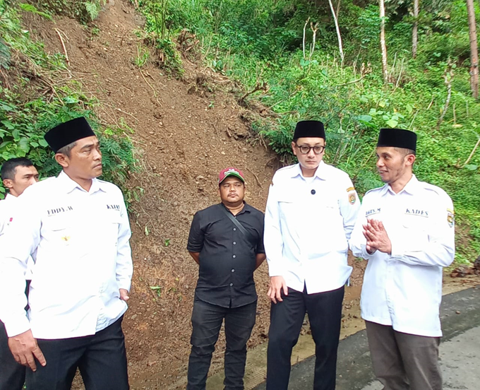 Minimalisir Risiko Longsor Susulan, Pemkab Purworejo Gerak Cepat Atasi Dampak Longsor Ruas Jalan Tridadi-Pucungroto