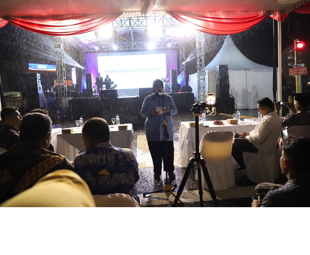 Kondisi Hujan Deras, Bupati Buka Expo Ekraf dan Launching Calendar of Event 2025